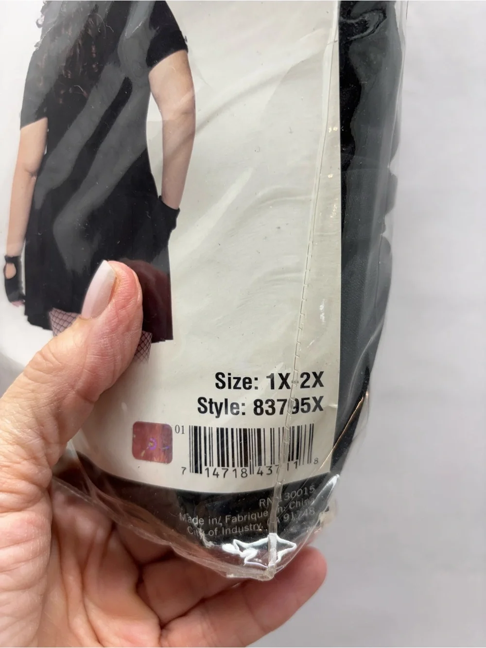 Leg Avenue Woman’s Size 1X/2X Arresting Officer Cop Costume Adult Halloween - Picture 2 of 6